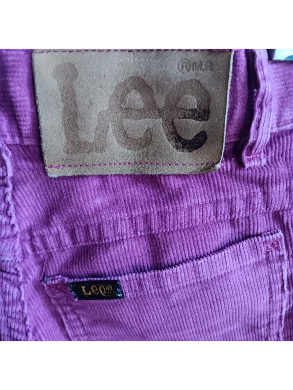Girls 10 21" Vintage Shorts Lee Purple Magenta Corduroy Frayed Hem Cutoff 1980's